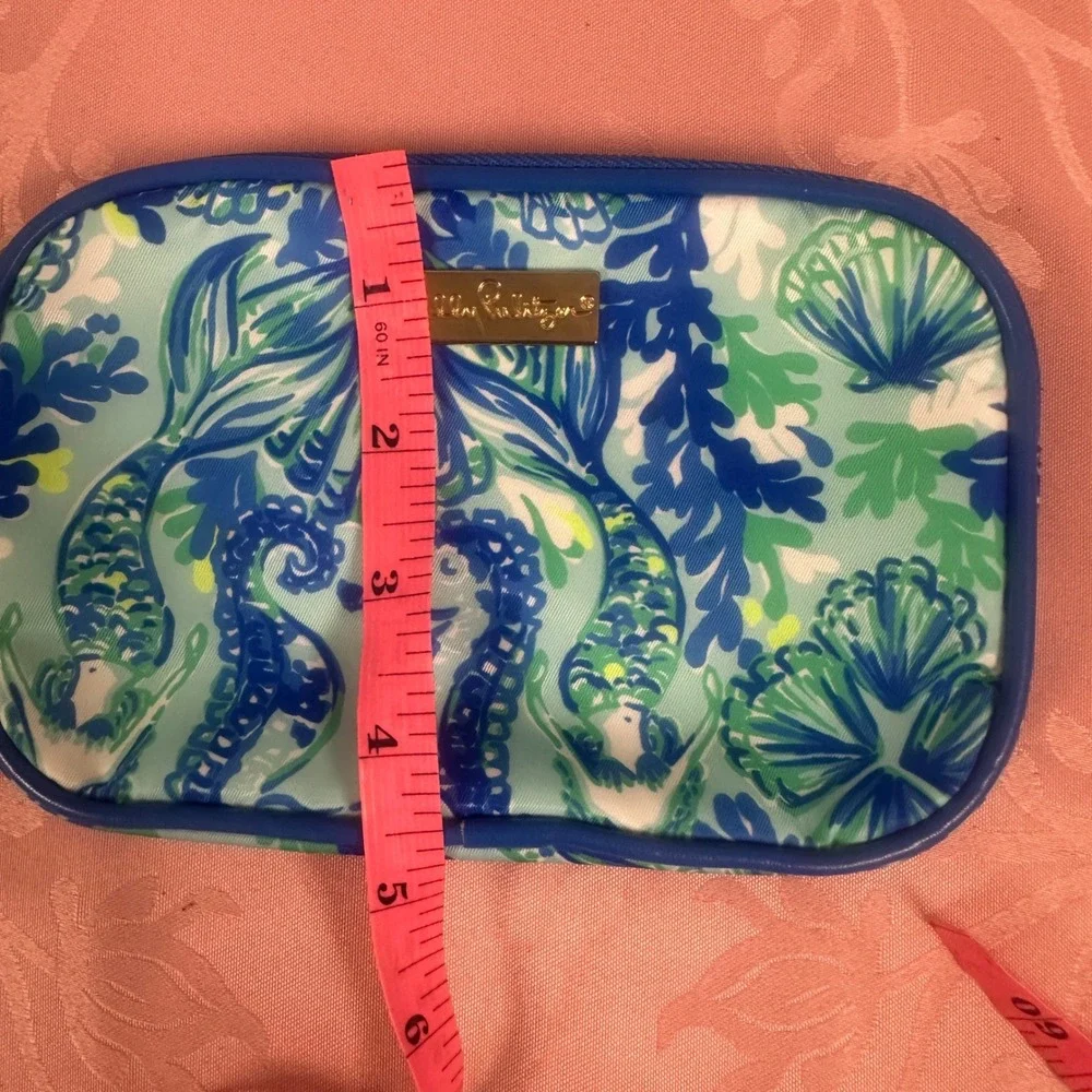 Lilly Pulitzer Mermaid In The Shade Wristlet Pouch Blue Green Seahorse Shells